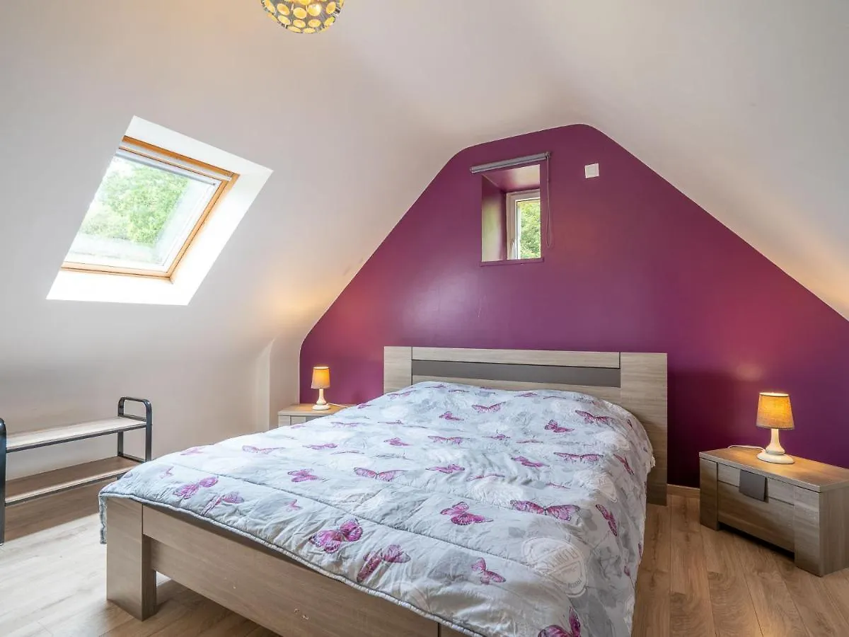 Holiday Home Gite Des Perdrix - Pzb100 By Interhome Plouzélambre 0*,  Frankrig